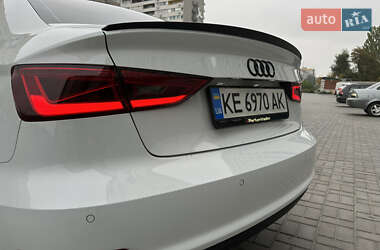 Седан Audi A3 2016 в 