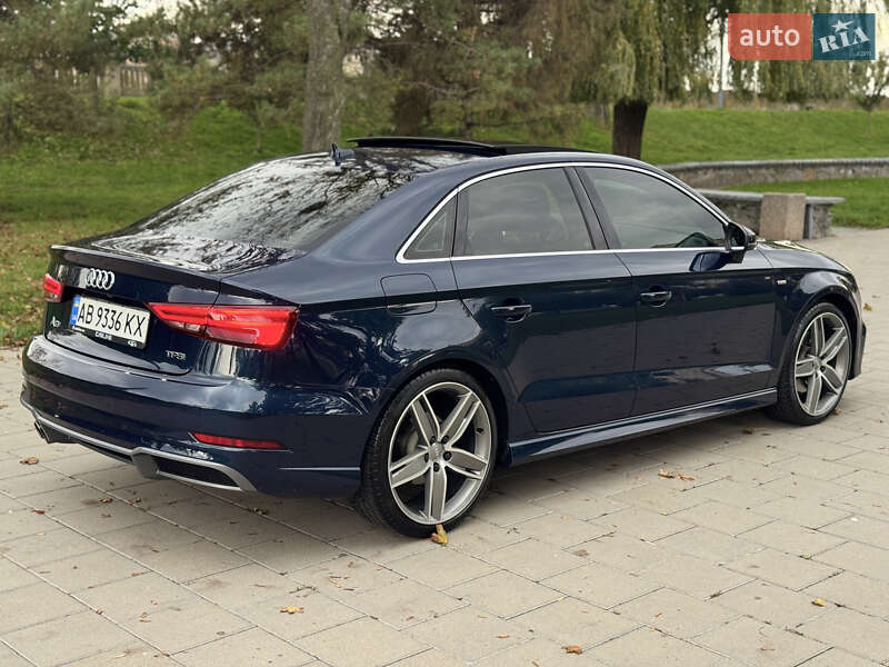 Седан Audi A3 2016 в Вінниці
