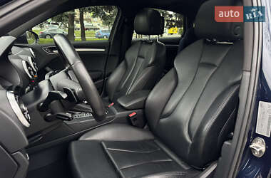 Седан Audi A3 2016 в 