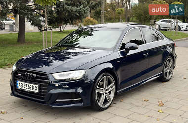 Седан Audi A3 2016 в 