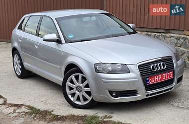 Хетчбек Audi A3 2005 в  фото 10 Хетчбек Audi A3 2005 в