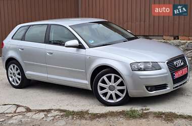 Хетчбек Audi A3 2005 в  фото 12 Хетчбек Audi A3 2005 в