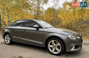 Седан Audi A3 2017 в 