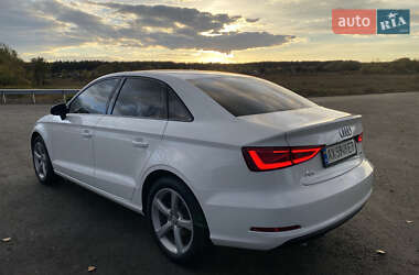 Седан Audi A3 2015 в 