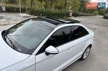 Седан Audi A3 2014 в 