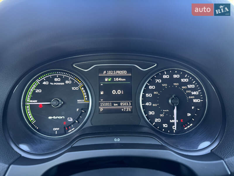 Хетчбек Audi A3 2016 в Києві