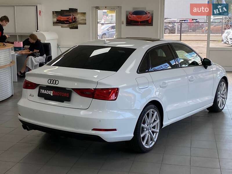 Седан Audi A3 2015 в Києві