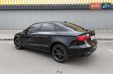 Седан Audi A3 2014 в  фото 9 Седан Audi A3 2014 в