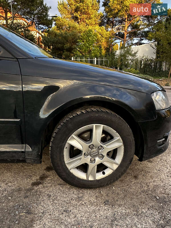 Хэтчбек Audi A3 2012 в Ровно