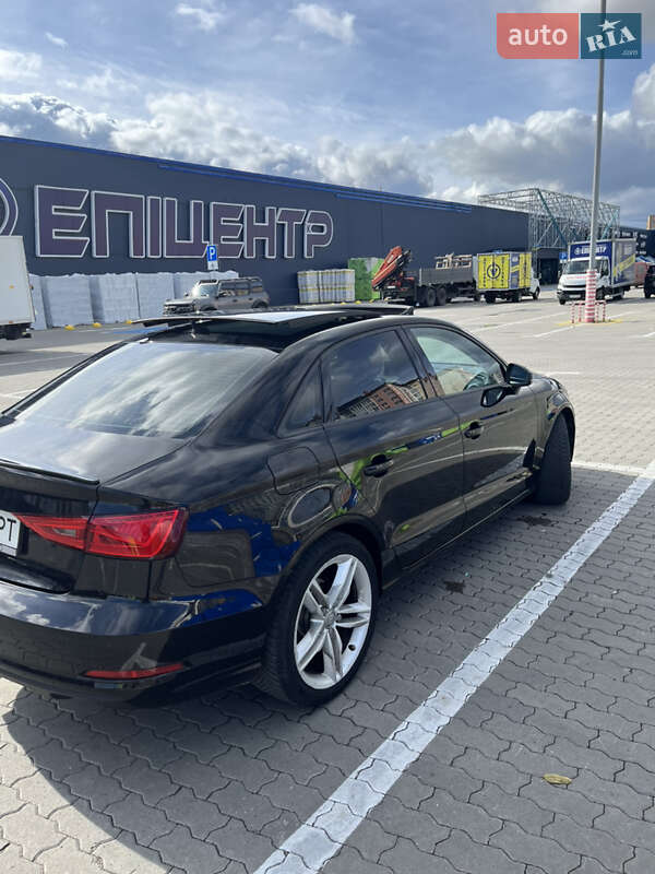 Седан Audi A3 2014 в Ивано-Франковске