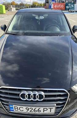 Седан Audi A3 2014 в 