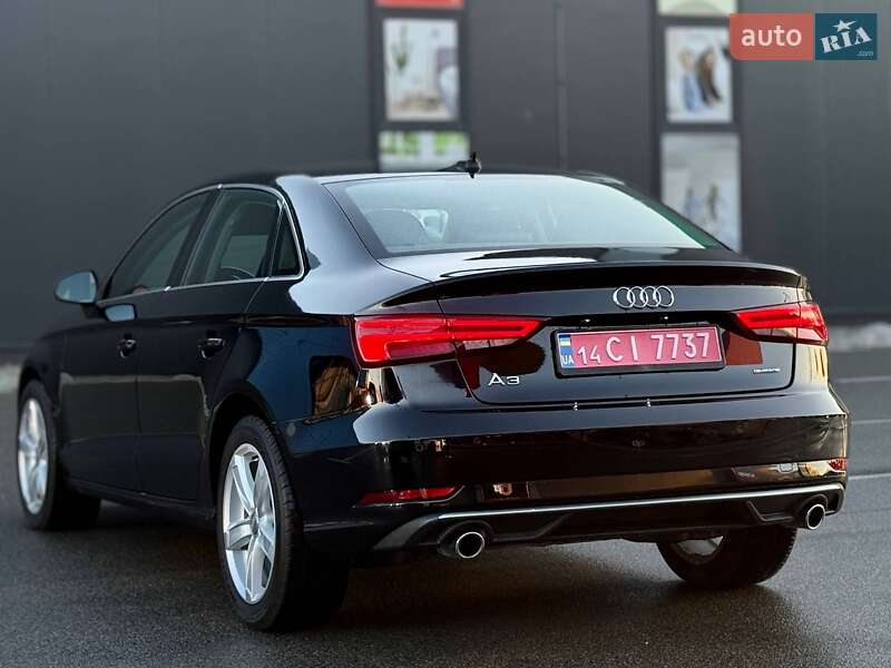 Седан Audi A3 2020 в Киеве