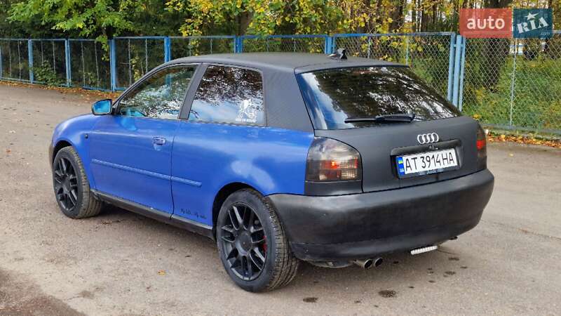 Хетчбек Audi A3 1998 в Хирові