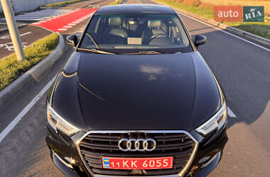 Седан Audi A3 2017 в 