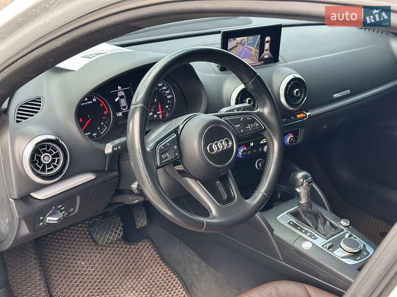 Седан Audi A3 2017 в Киеве фото 17 Седан Audi A3 2017 в Киеве