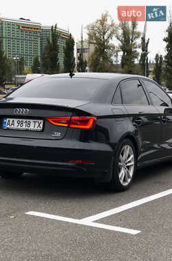 Седан Audi A3 2016 в 