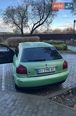 Хетчбек Audi A3 1997 в 