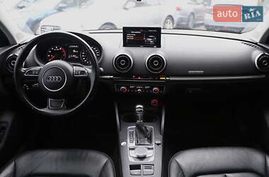 Седан Audi A3 2015 в 