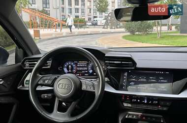 Седан Audi A3 2024 в 