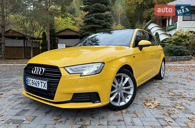 Хэтчбек Audi A3 2016 в Дрогобыче