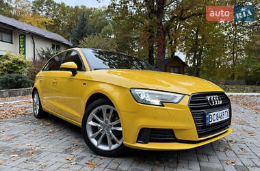 Хэтчбек Audi A3 2016 в 