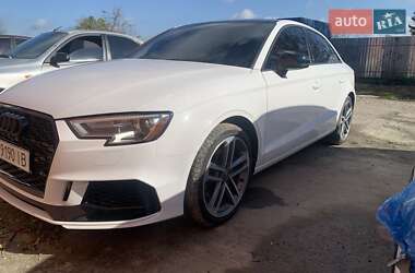 Седан Audi A3 2017 в 