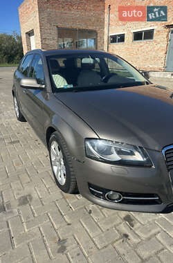 Хетчбек Audi A3 2011 в Любомлі