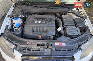 Хэтчбек Audi A3 2007 в 