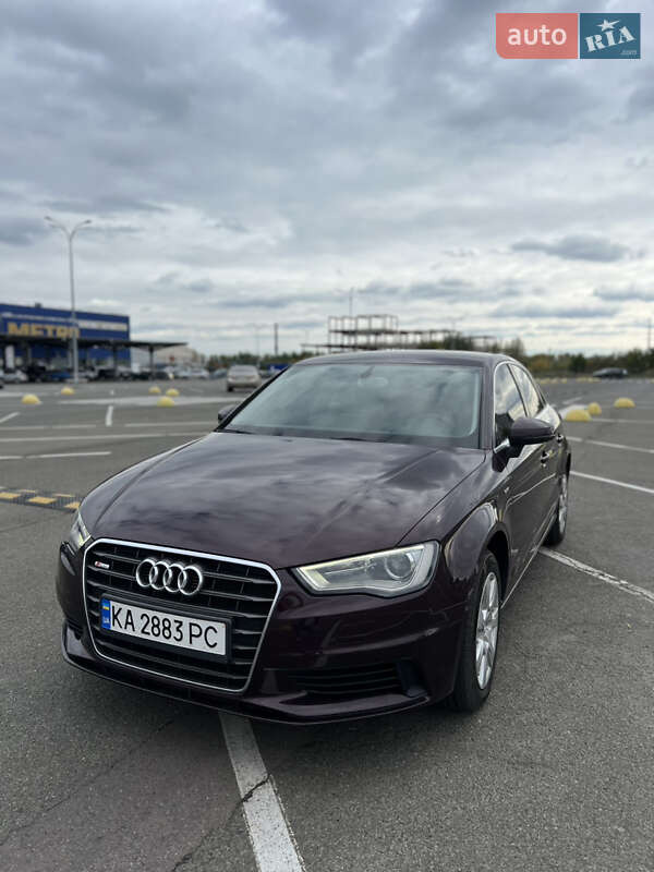 Седан Audi A3 2014 в Києві