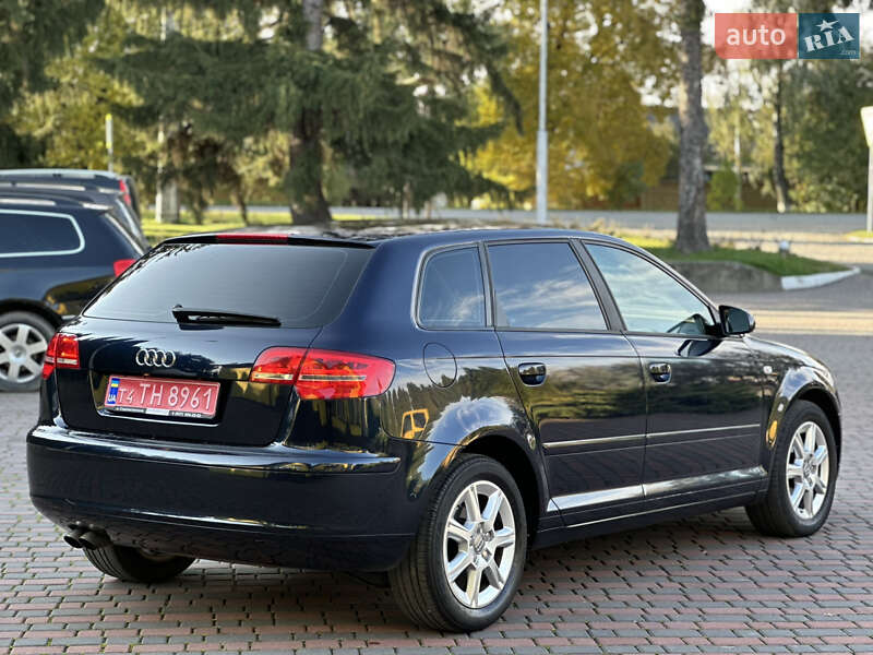 Хэтчбек Audi A3 2008 в Староконстантинове