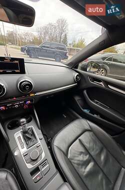 Седан Audi A3 2015 в 