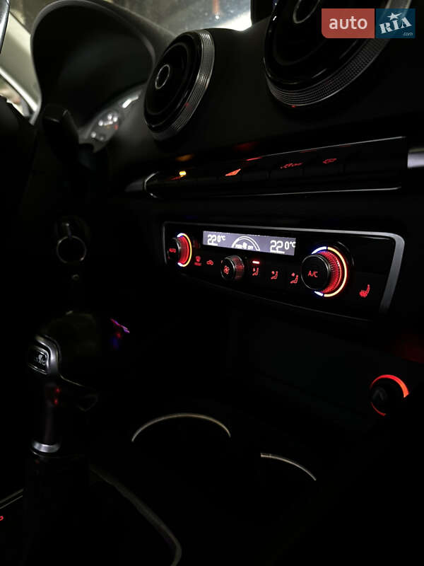 Седан Audi A3 2013 в Києві