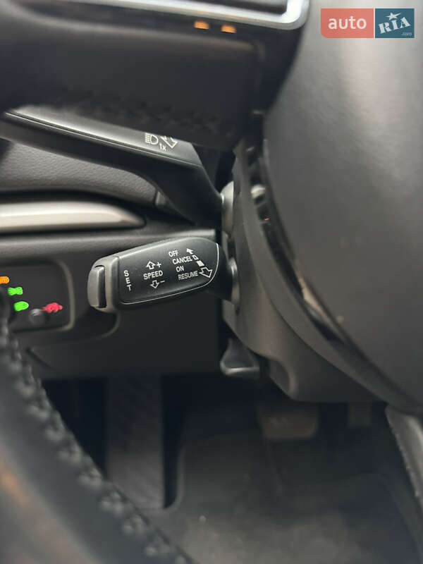Седан Audi A3 2015 в Киеве