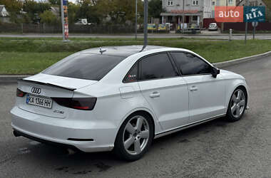 Седан Audi A3 2015 в 