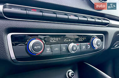 Седан Audi A3 2016 в  фото 37 Седан Audi A3 2016 в