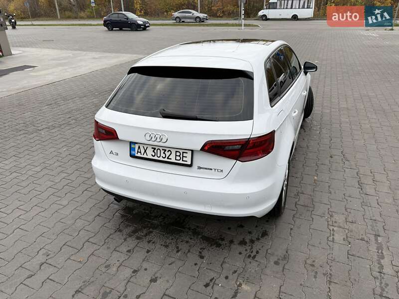 Хэтчбек Audi A3 2015 в Полтаве