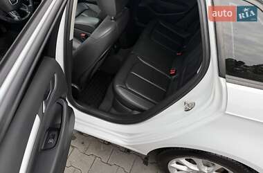 Хетчбек Audi A3 2015 в 