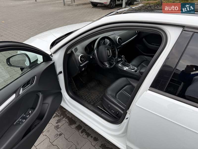 Хэтчбек Audi A3 2015 в Полтаве