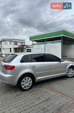 Хэтчбек Audi A3 2004 в  фото 10 Хэтчбек Audi A3 2004 в