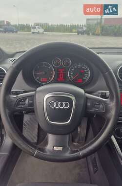 Хэтчбек Audi A3 2006 в 