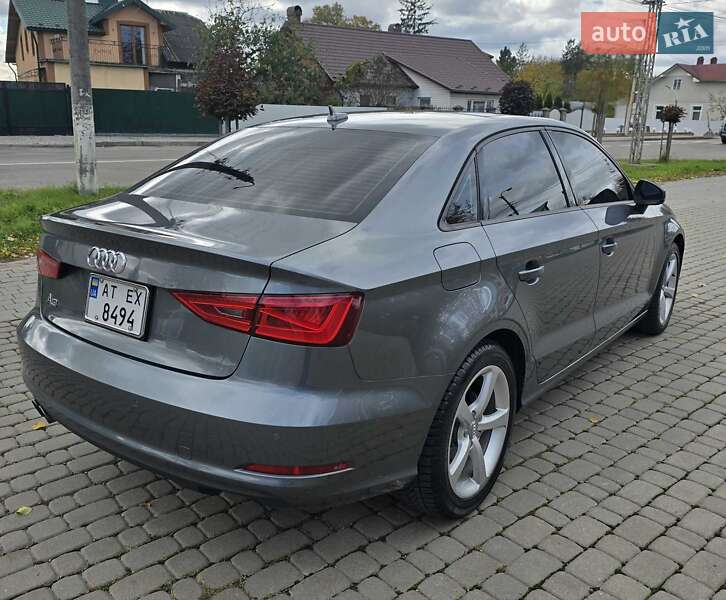Седан Audi A3 2015 в Коломиї