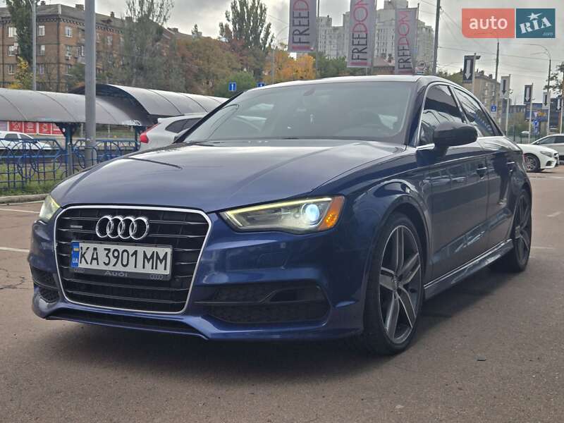 Седан Audi A3 2016 в Києві
