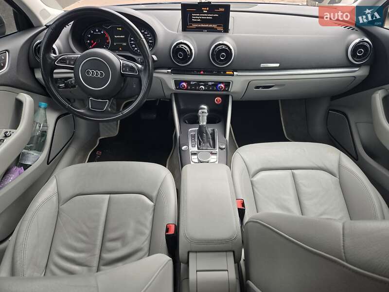 Седан Audi A3 2016 в Києві