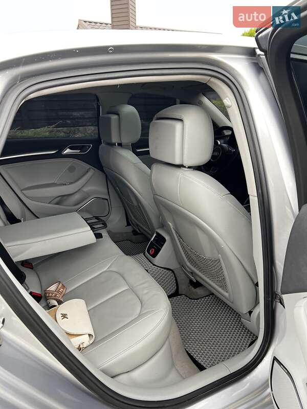 Седан Audi A3 2016 в Харкові
