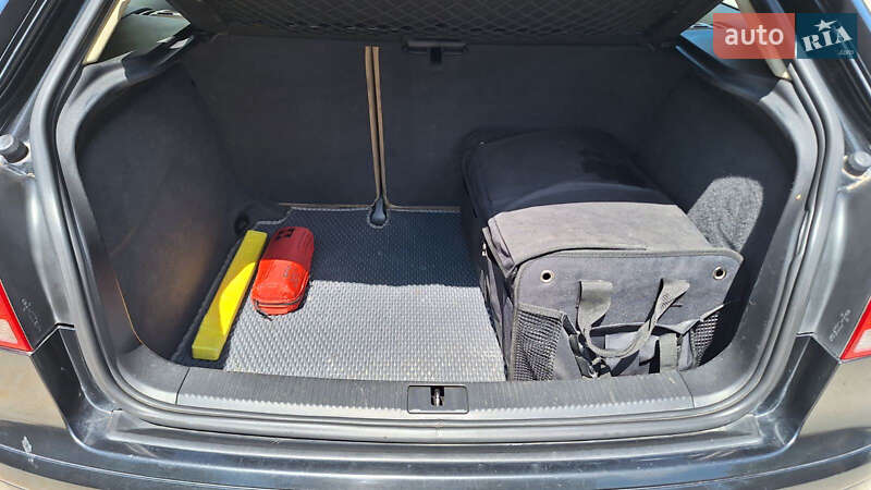 Хэтчбек Audi A3 2004 в Южноукраинске фото 17 Хэтчбек Audi A3 2004 в Южноукраинске