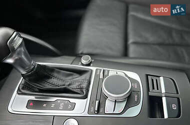 Хетчбек Audi A3 2015 в 