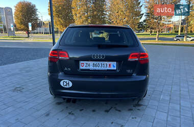 Хетчбек Audi A3 2010 в 