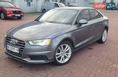 Седан Audi A3 2014 в Ровно