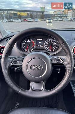 Седан Audi A3 2015 в 