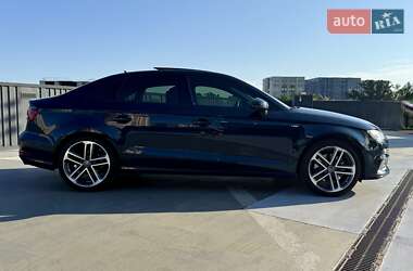Седан Audi A3 2017 в 